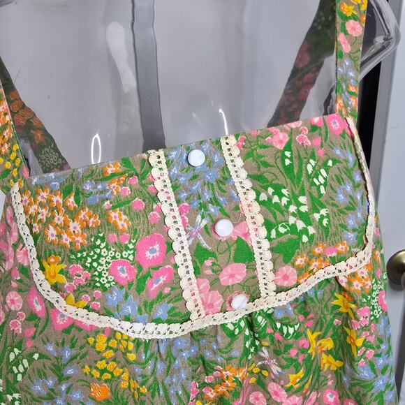 60s Tiffany Loungewear Classic Retro Colors Floral Bib Dress Pockets Sundress M - Picture 3 of 16